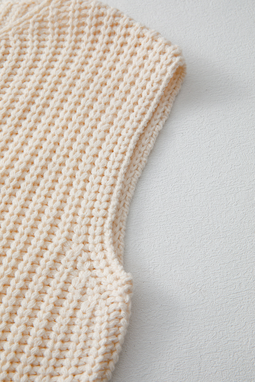 White Textured Knit Sweater Vest with Pockets